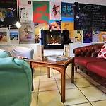 デ テュイルリー 3*