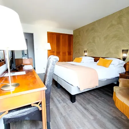 Des Tuileries 3* Ним