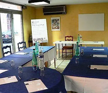 Des Tuileries Hotel