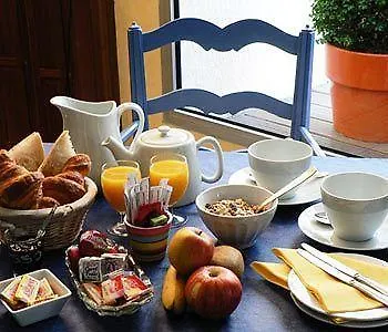 Des Tuileries 3* Ним